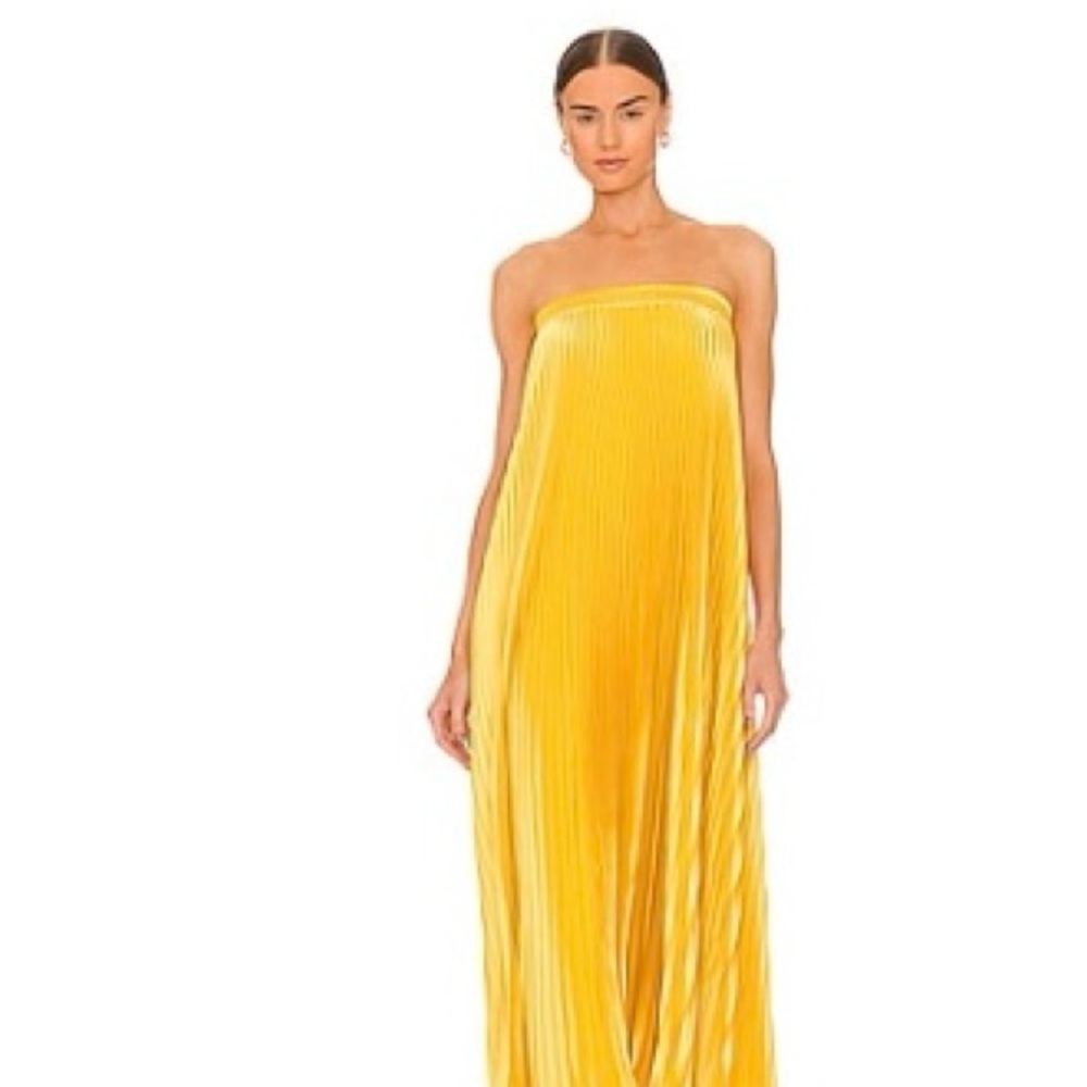 Yellow Pleated Strapless Gown for Cocktail